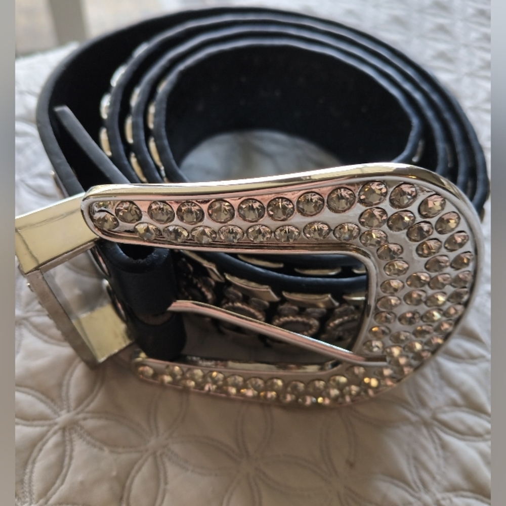 Women's bling Rodeo Cowgirl Rhinestone Leather Belt Adjustable.